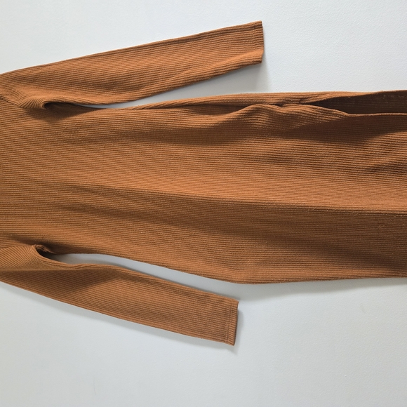 Windsor Brown Mock Neck Long Sleeve Bodycon Dress - Picture 2 of 9